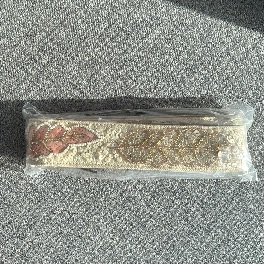 Tote - Picture 9 of 9